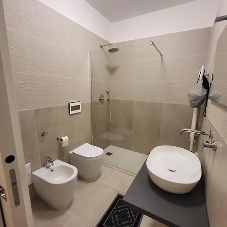 Casa Quarte Lido -self Check In- Guest house
